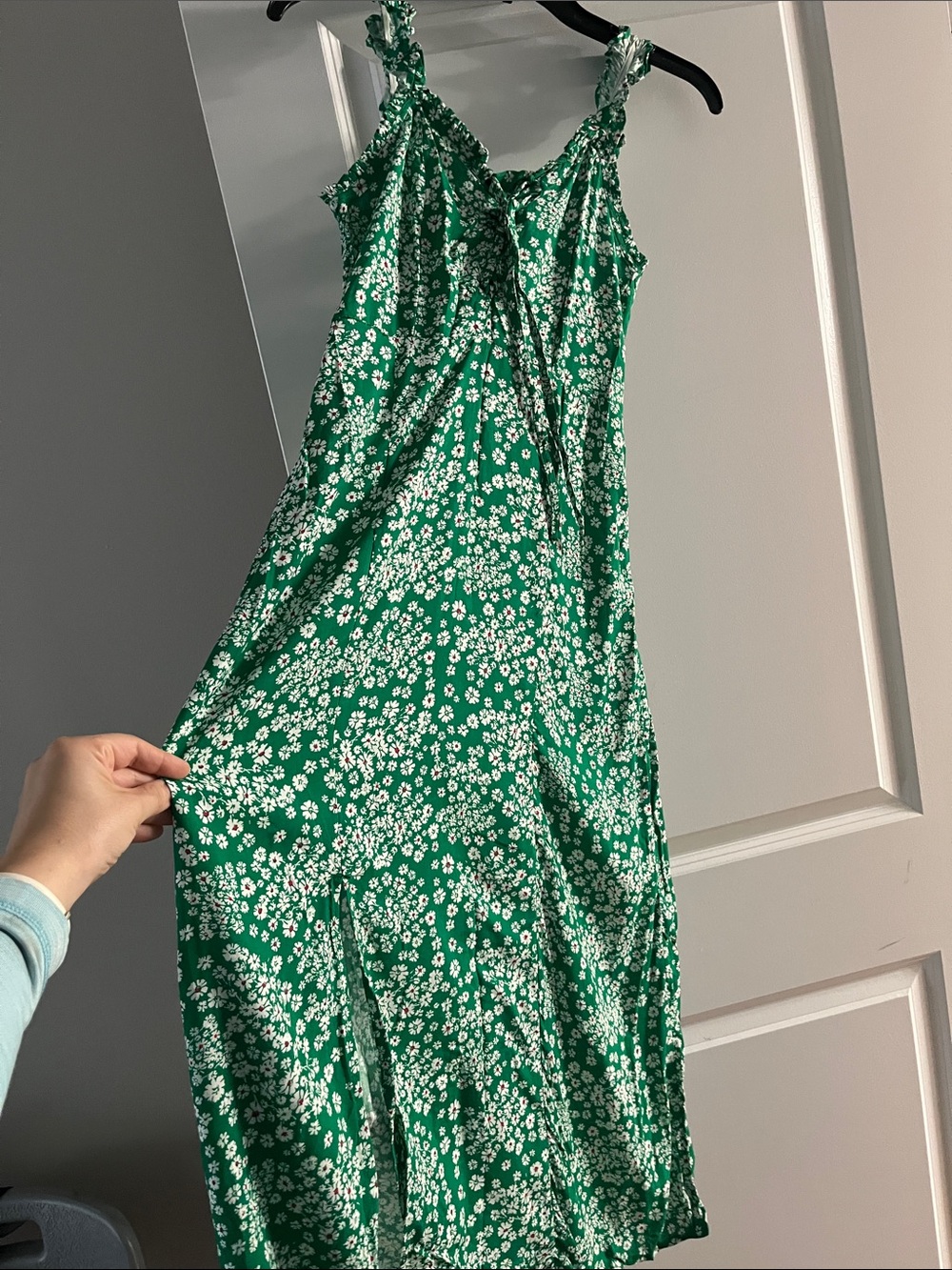 Source Unknown Green Floral Tie-Shoulder Sundress